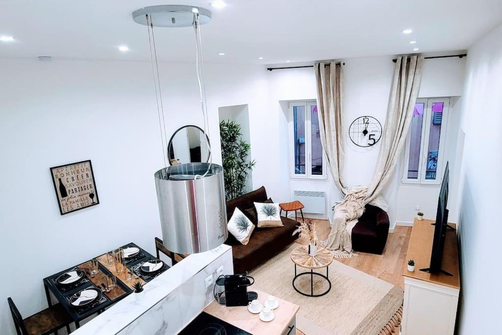 7 Couchages Aux Portes Des Celebres Parfumeries Wifi 格拉斯 外观 照片